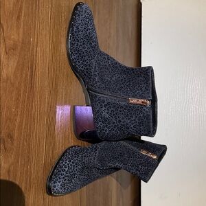 Ivy Kirzhner Ankle Boots